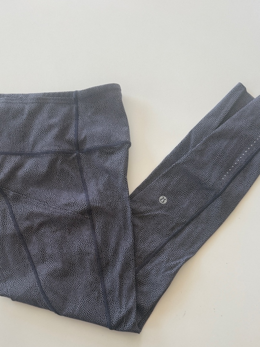 Lululemon Dark purple and gray Speckled High-Rise Leggings, size 6